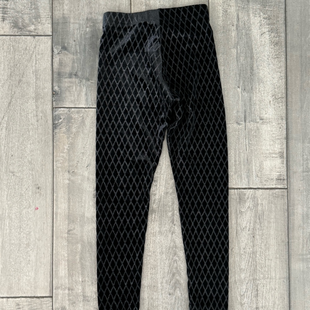 NWT Zara Kids Girls Velvet Leggings. Size 10 in Black with Silver linings